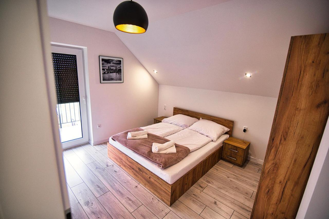 Blue Sky - Apartamenty Zator Bagian luar foto